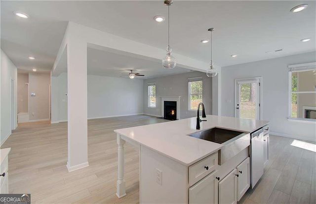 141 Frontier Way, Mcdonough, GA 30253