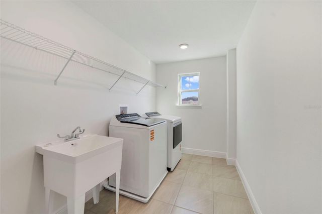 447 VENETO CIRCLE, Clermont, FL 34715