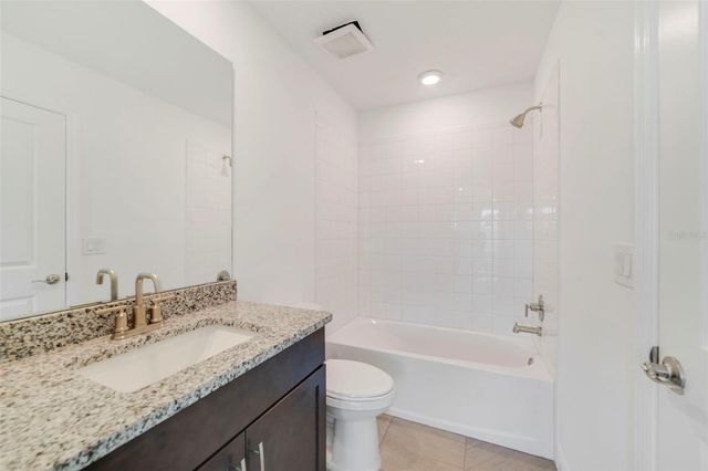 447 VENETO CIRCLE, Clermont, FL 34715