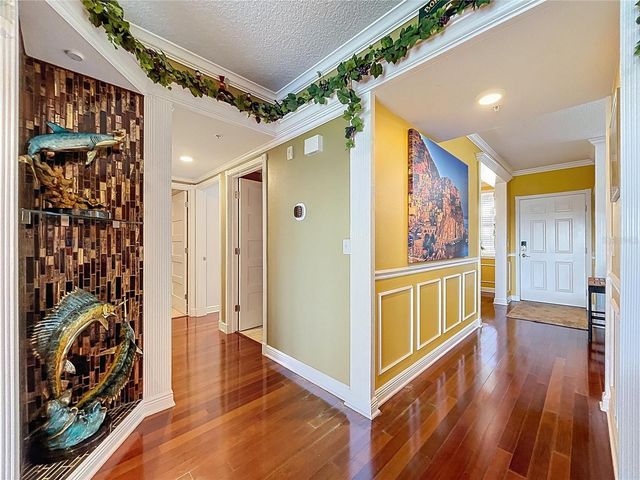 1200 COUNTRY CLUB DR 5404, Largo, FL 33771