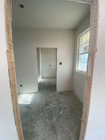 150 Sunny Side Road, Valley View, TX 76272