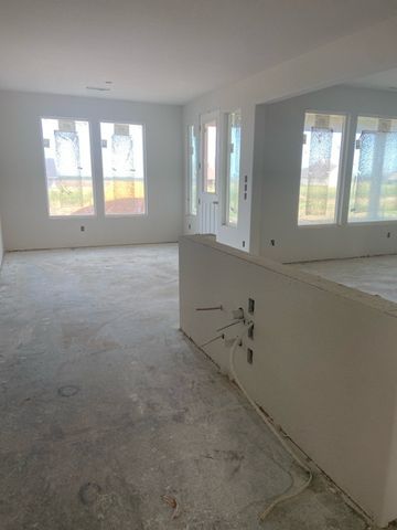 150 Sunny Side Road, Valley View, TX 76272