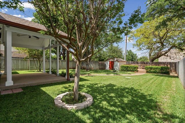 1810 Summer Rain DR, Cedar Park, TX 78613
