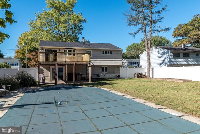 226 MEADOW DR, Yardley, PA 19067