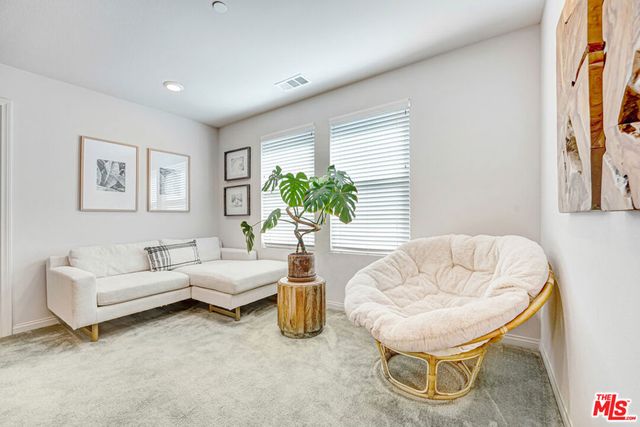 11809 Vienna Lane, Los Angeles, CA 90047