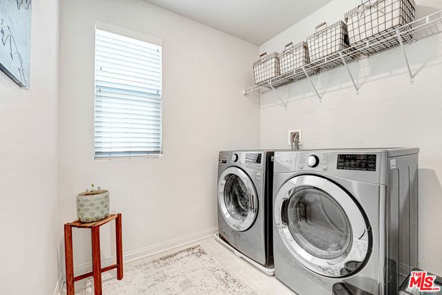 11809 Vienna Lane, Los Angeles, CA 90047