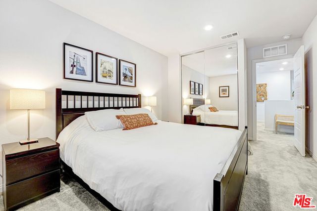 11809 Vienna Lane, Los Angeles, CA 90047