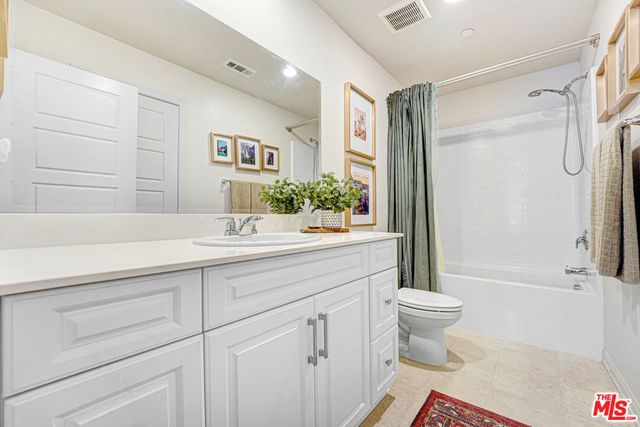 11809 Vienna Lane, Los Angeles, CA 90047