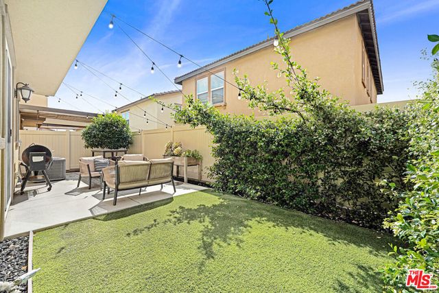 11809 Vienna Lane, Los Angeles, CA 90047