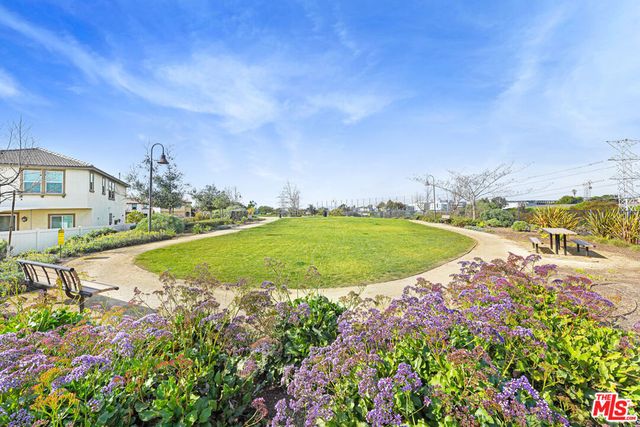 11809 Vienna Lane, Los Angeles, CA 90047