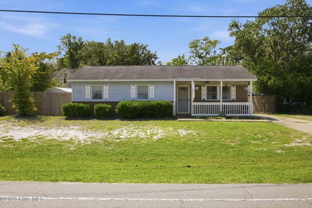 209 Cathay Road, Wilmington, NC 28412