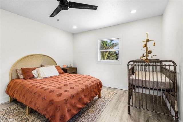 3628 Tropical Point DR, St James City, FL 33956