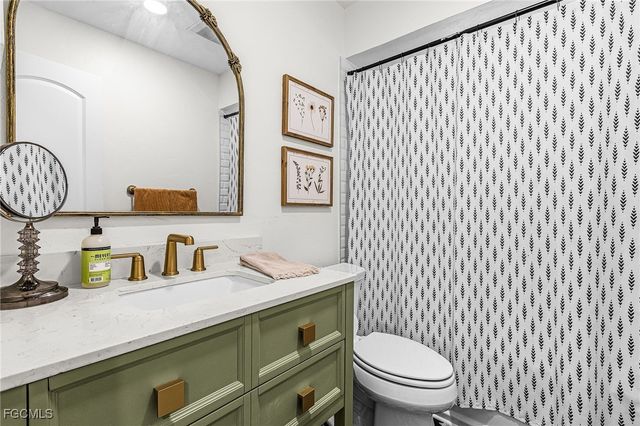 3628 Tropical Point DR, St James City, FL 33956