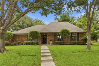 1518 Summerwind Lane, Lewisville, TX 75077