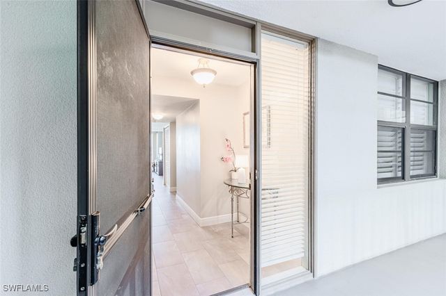 651 Seaview CT B206, Marco Island, FL 34145