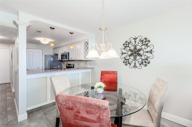 651 Seaview CT B206, Marco Island, FL 34145