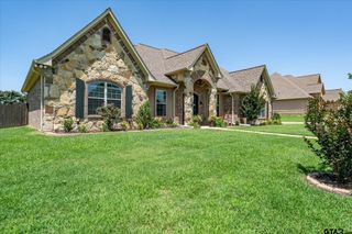 301 Zambezi Ln, Bullard, TX 75757