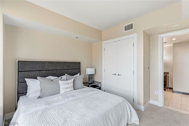 2700 Las Vegas Boulevard 2303, Las Vegas, NV 89109