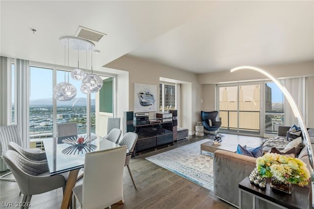 2700 Las Vegas Boulevard 2303, Las Vegas, NV 89109