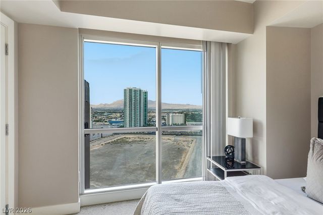 2700 Las Vegas Boulevard 2303, Las Vegas, NV 89109
