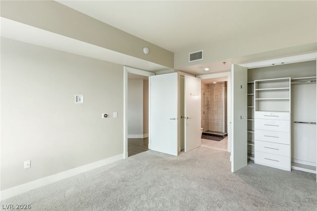 2700 Las Vegas Boulevard 2303, Las Vegas, NV 89109