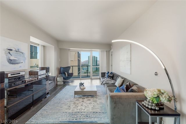 2700 Las Vegas Boulevard 2303, Las Vegas, NV 89109