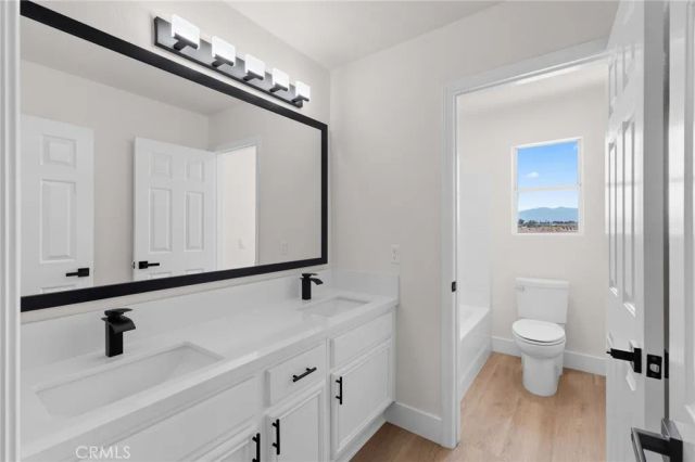 12289 Kern River Drive, Eastvale, CA 91752