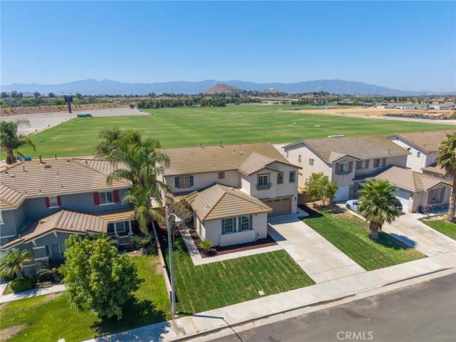 12289 Kern River Drive, Eastvale, CA 91752