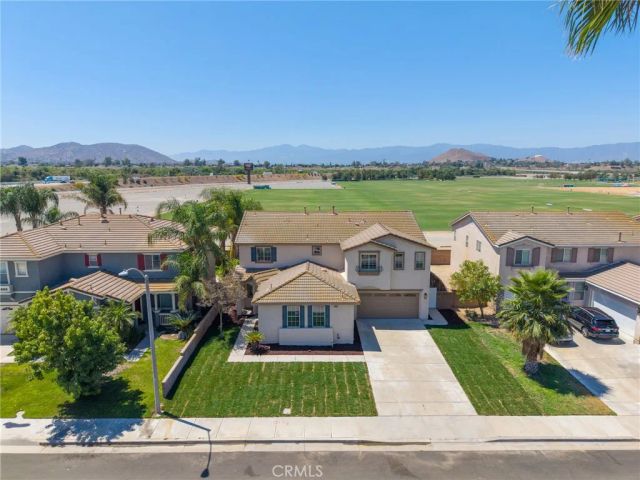 12289 Kern River Drive, Eastvale, CA 91752