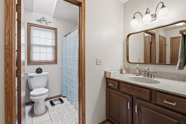 1102 CARRIAGE CIRCLE, Fond Du Lac, WI 54935