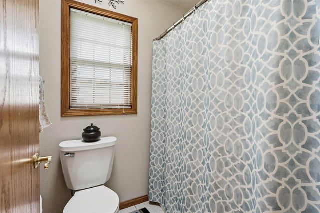 1102 CARRIAGE CIRCLE, Fond Du Lac, WI 54935