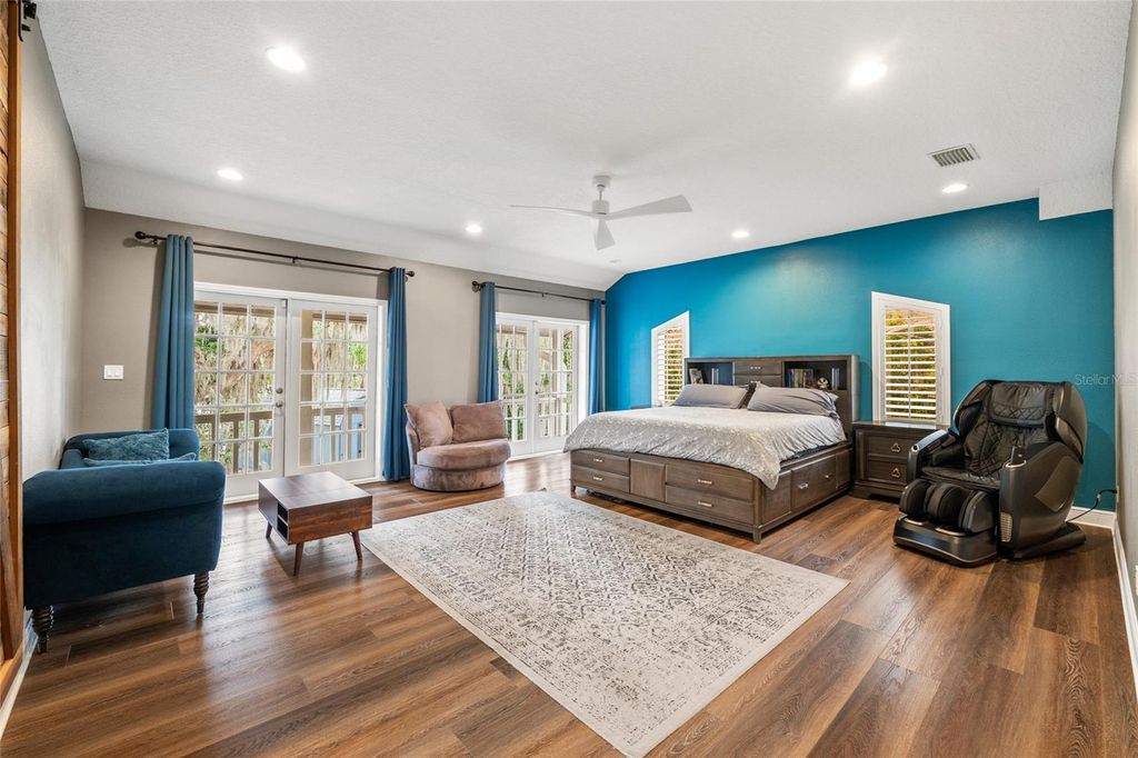 Image 22 of property listing at 602 DRUID WAY, Lutz, FL 33548