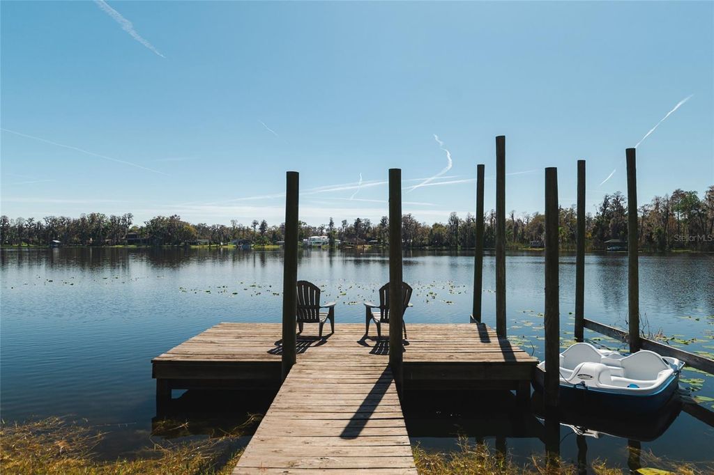 Image 60 of property listing at 602 DRUID WAY, Lutz, FL 33548