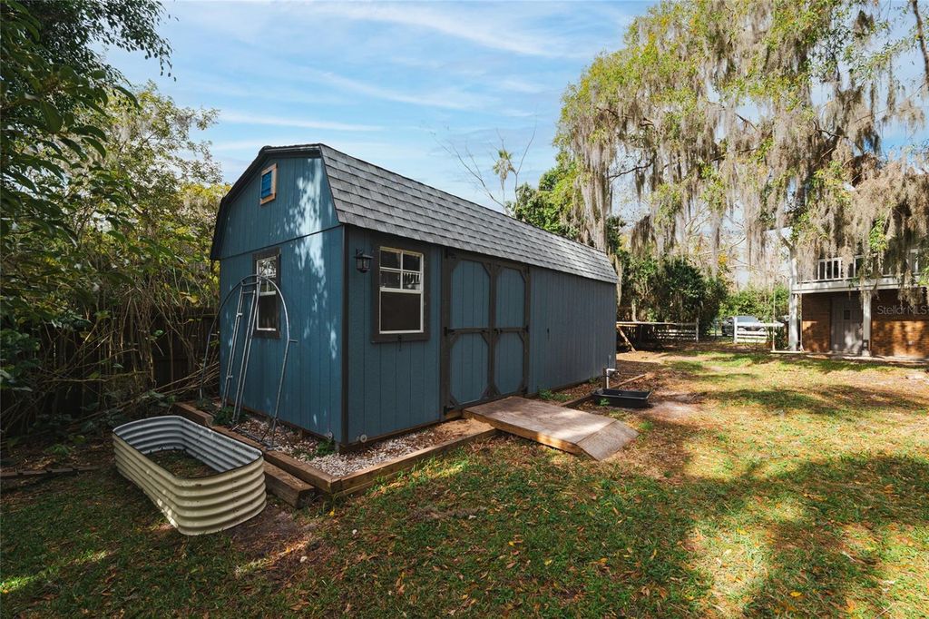 Image 65 of property listing at 602 DRUID WAY, Lutz, FL 33548