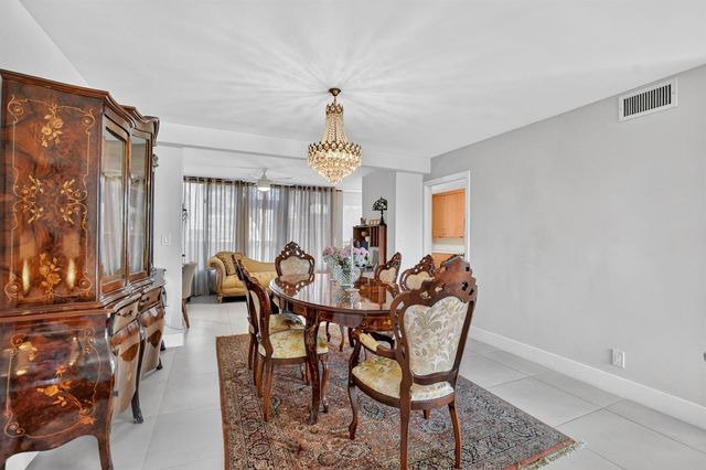 7153 Promenade Drive 101, Boca Raton, FL 33433