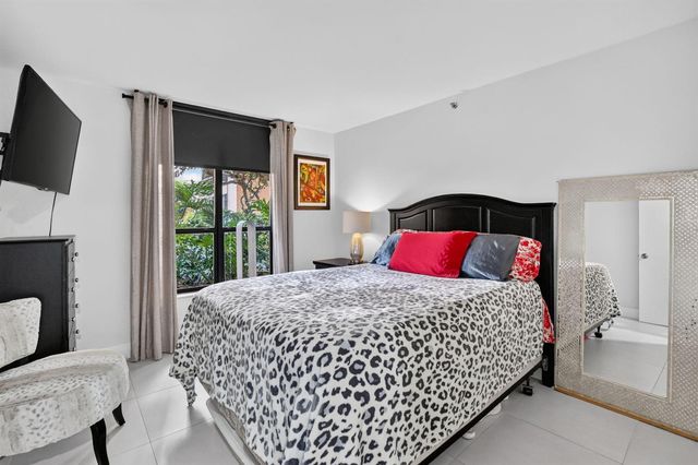 7153 Promenade Drive 101, Boca Raton, FL 33433