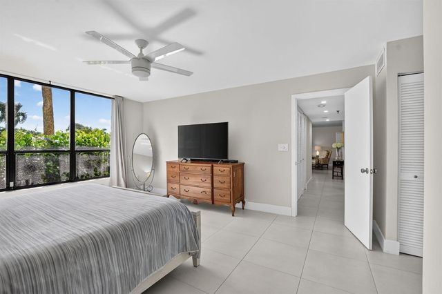 7153 Promenade Drive 101, Boca Raton, FL 33433