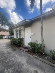 915 N 19th Avenue, Hollywood, FL 33020