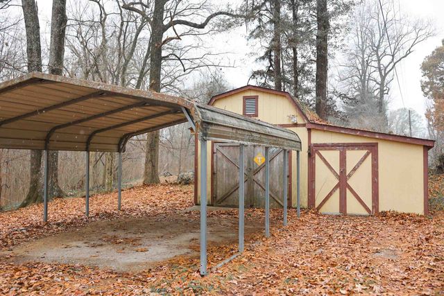 663 LONG HOLE RD, Ripley, TN 38063