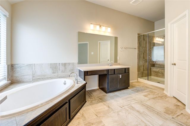 4727 Crest Hill Drive, Manvel, TX 77578