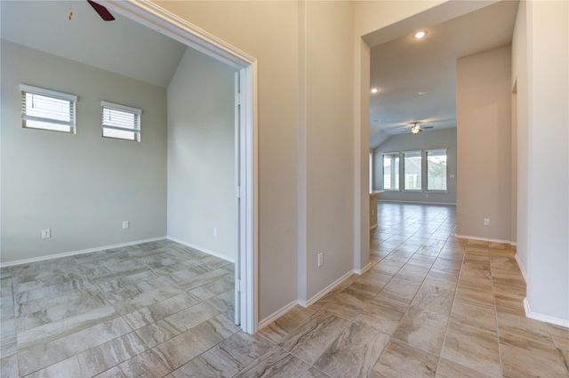 4727 Crest Hill Drive, Manvel, TX 77578