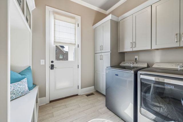 4312 Union Springs Ln, Arrington, TN 37014