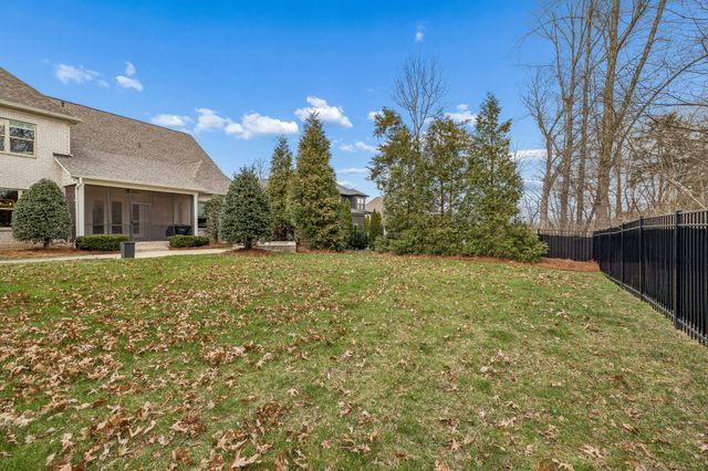 4312 Union Springs Ln, Arrington, TN 37014
