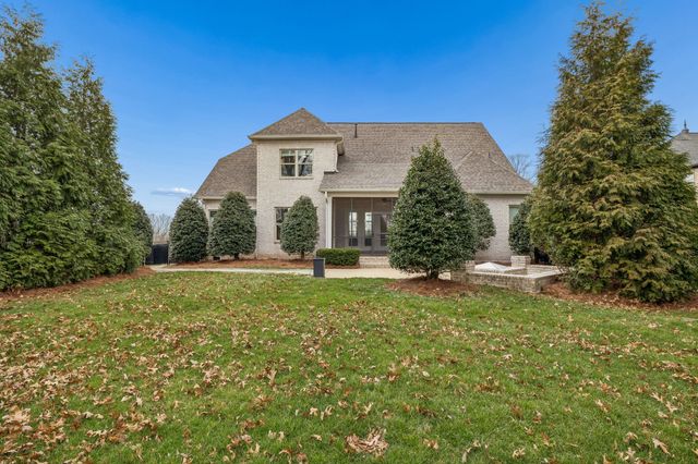 4312 Union Springs Ln, Arrington, TN 37014