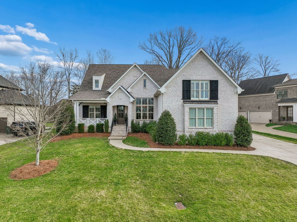 4312 Union Springs Ln, Arrington, TN 37014