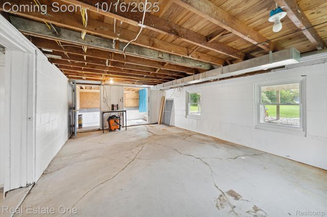 2845 School Lake Drive, Brighton Township, MI 48114