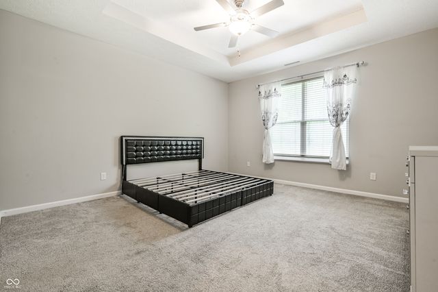 2560 Lanai Lane, Greenwood, IN 46143