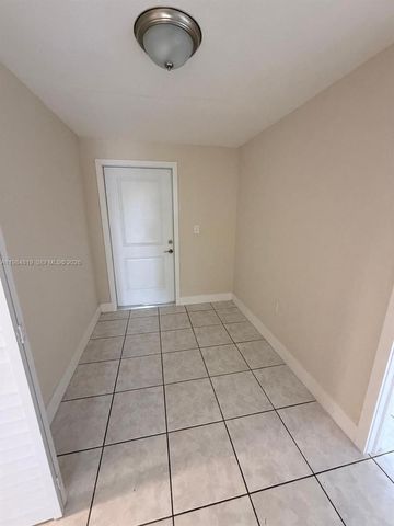 14755 SW 302nd St, Homestead, FL 33033