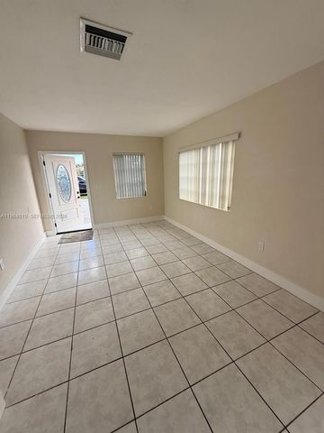 14755 SW 302nd St, Homestead, FL 33033
