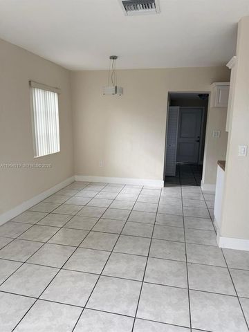 14755 SW 302nd St, Homestead, FL 33033